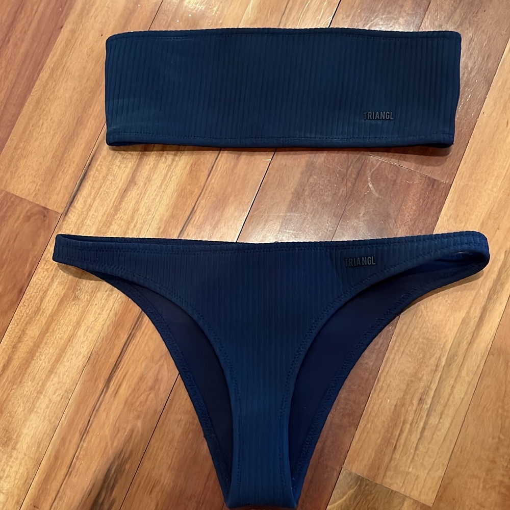 Triangl swim
